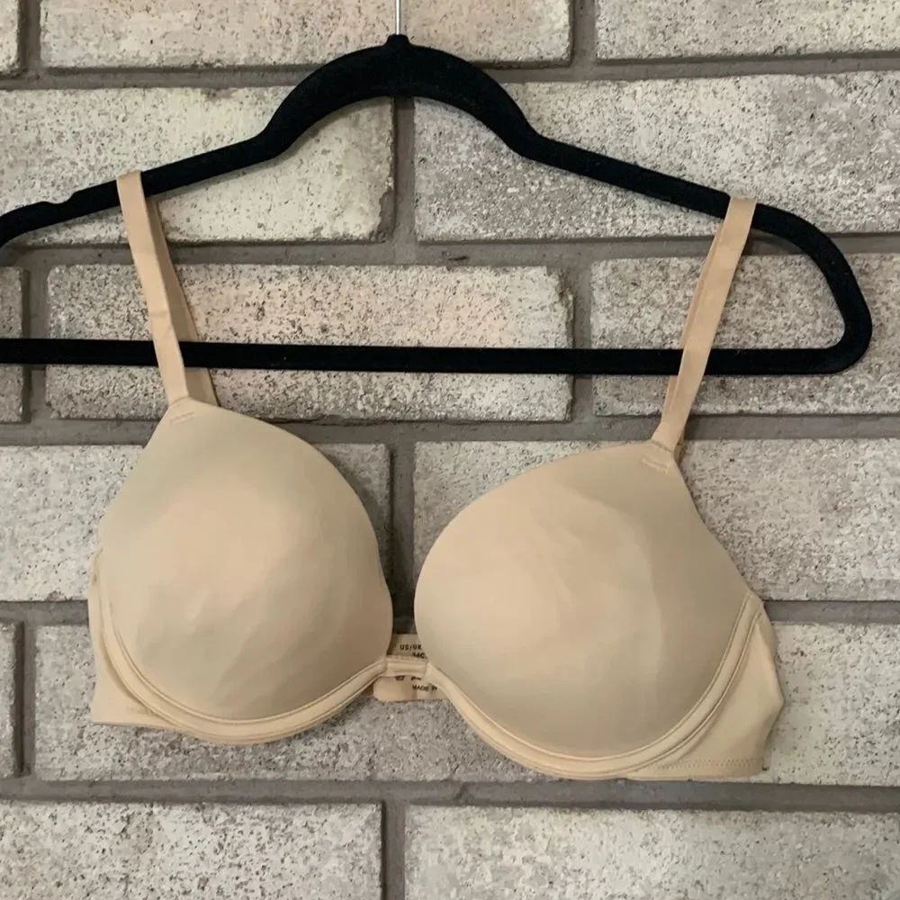 3for$20 bra has underwire 34C